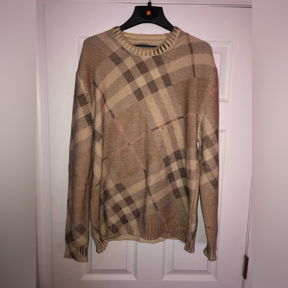 Men’s Burberry sweater